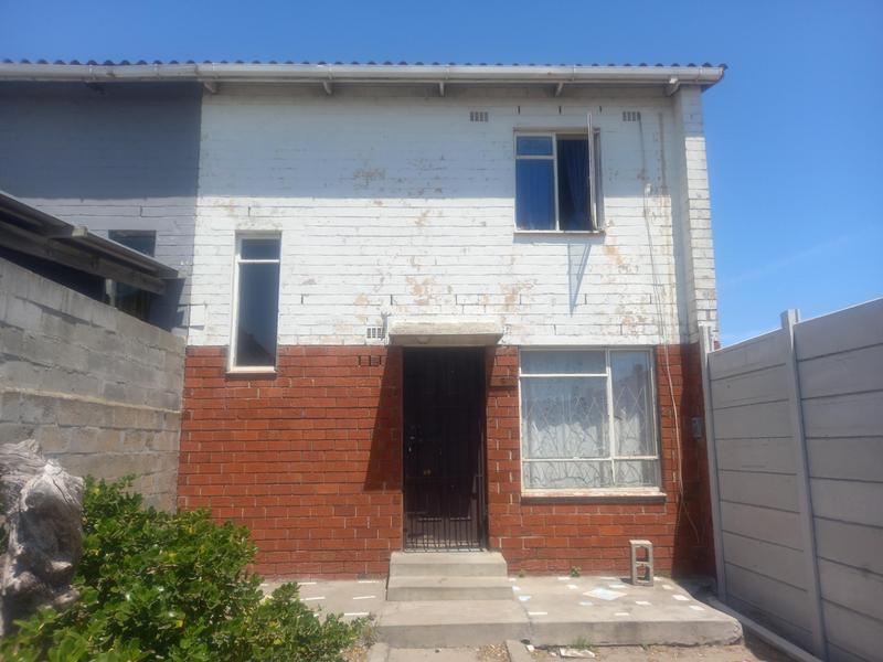 3 Bedroom Property for Sale in Elsies River Industrial Western Cape
